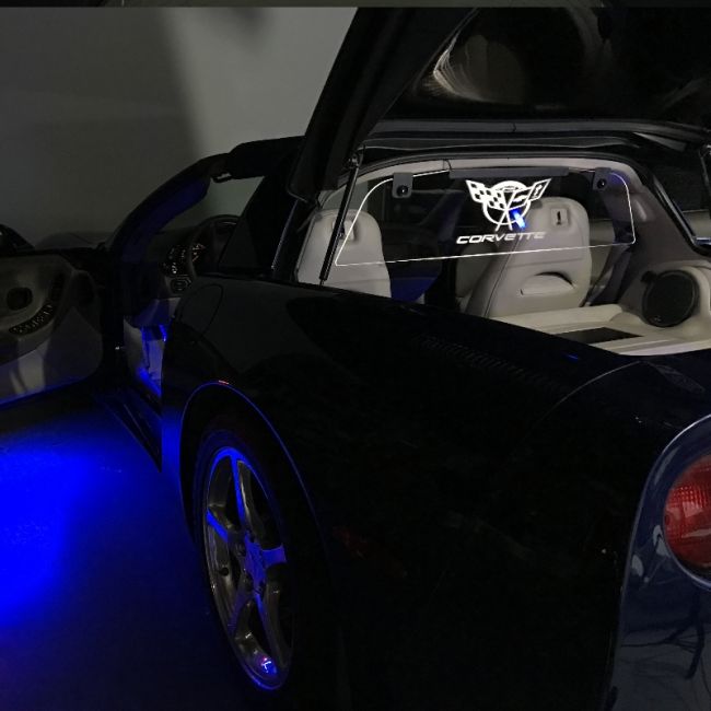 Corvette C5 1997-2004 Coupe Wind Deflector Glow Plate