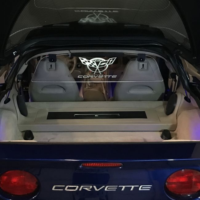 Corvette C5 1997-2004 Coupe Wind Deflector Glow Plate