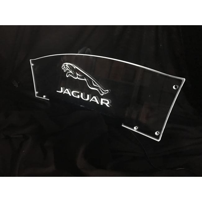 Jaguar F-Type Blooper