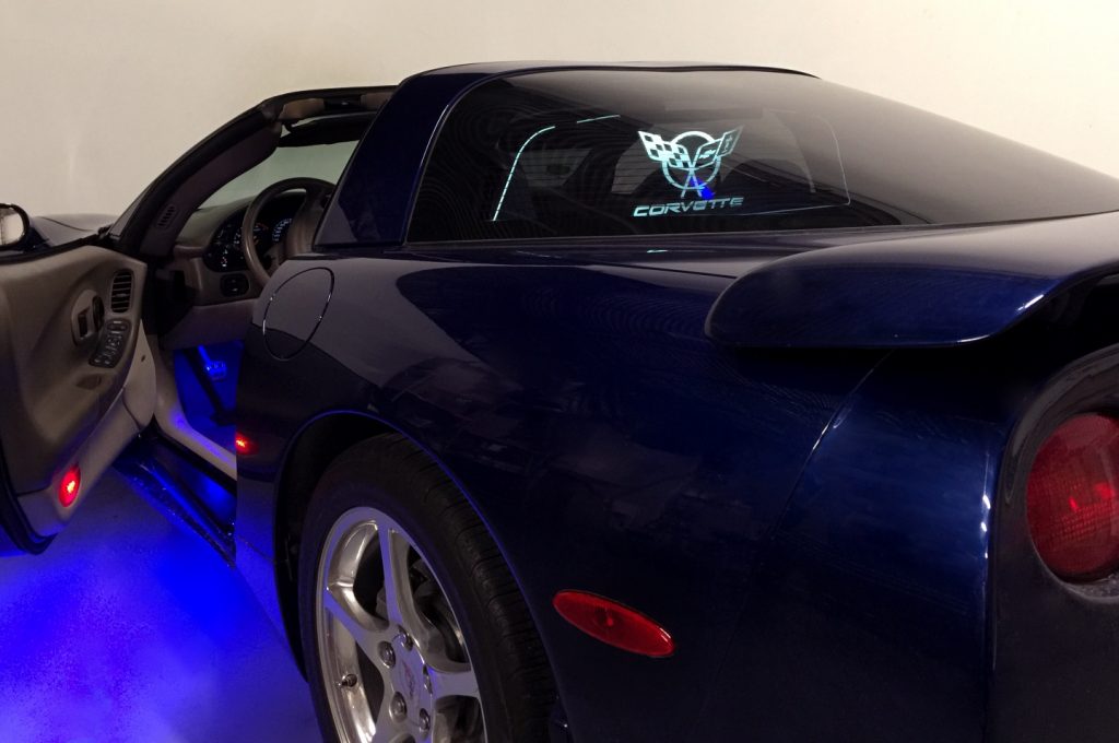 corvette-c5-coupe-lighting-glow-plate-windrestrictor-styling1